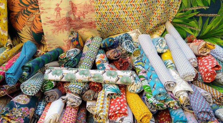 The Psychology of Impulse Home Decor Purchases