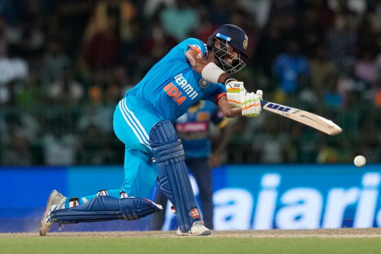 Historical Data Analysis for Total Runs Betting in IPL at Saffronexch