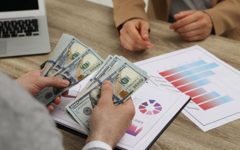 Need a Loan? Best Licensed Money Lenders Singapore